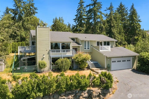 Photo of 10129 63rd Place W, Mukilteo, WA 98275 (MLS # 2552333)