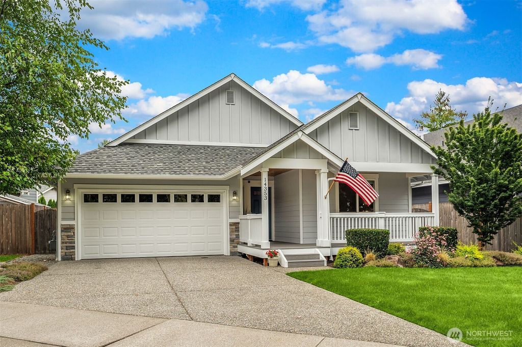 Photo of 14353 195th Drive SE, Monroe, WA 98272 (MLS # 2428036)