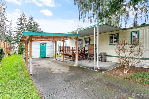 301 Laird Place Unit 301, Burlington, WA 98233 - MLS#: 2327050