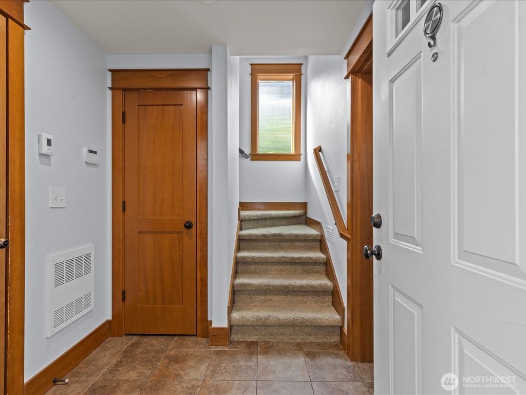 Photo of 3018 SW Hinds Street, Seattle, WA 98126 (MLS # 2432836)