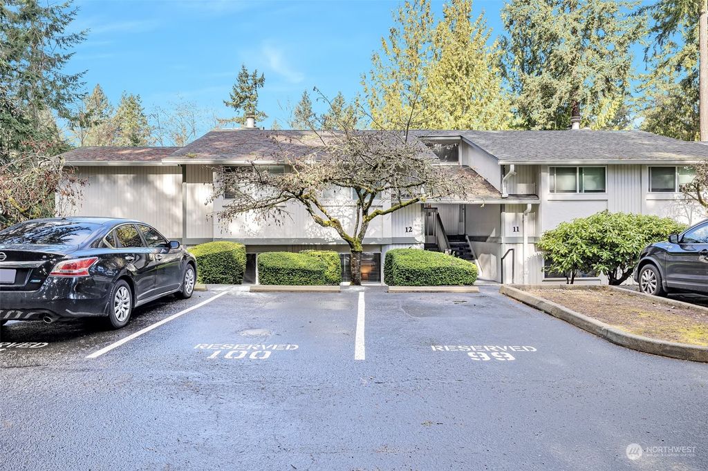 Photo of 408 S 323rd Street #L6, Federal Way, WA 98003 (MLS # 2203290)