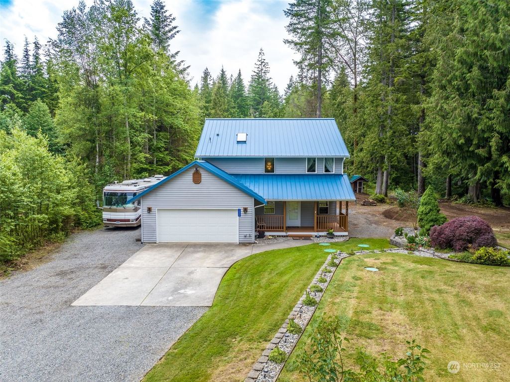 Photo of 10406 115th Avenue NE, Lake Stevens, WA 98258 (MLS # 2129883)