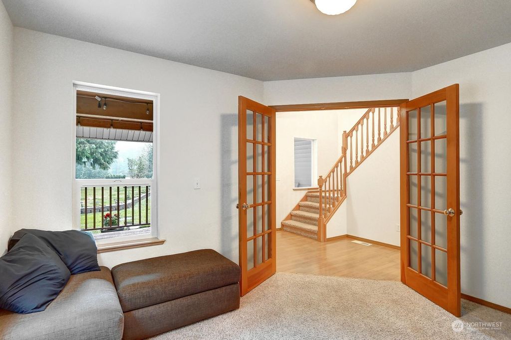 Photo of 10406 115th Avenue NE, Lake Stevens, WA 98258 (MLS # 2129883)