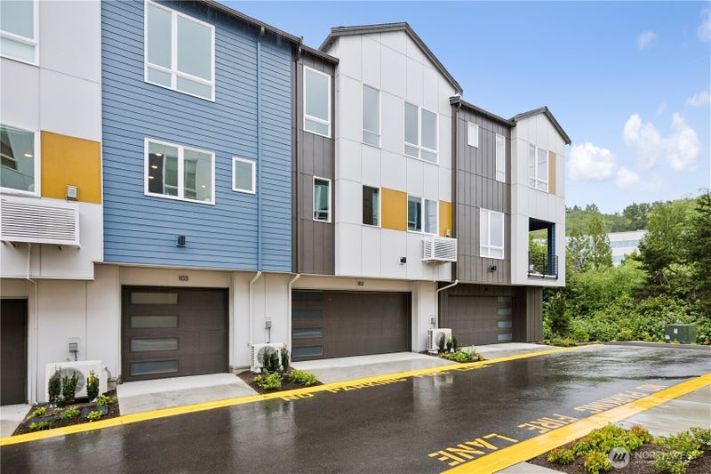 12207 137th Place NE 2602