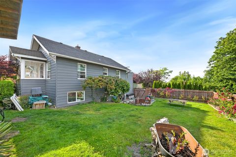 Photo of 1501 Lakeway Dr. Dr, Bellingham, WA 98225 (MLS # 2391365)