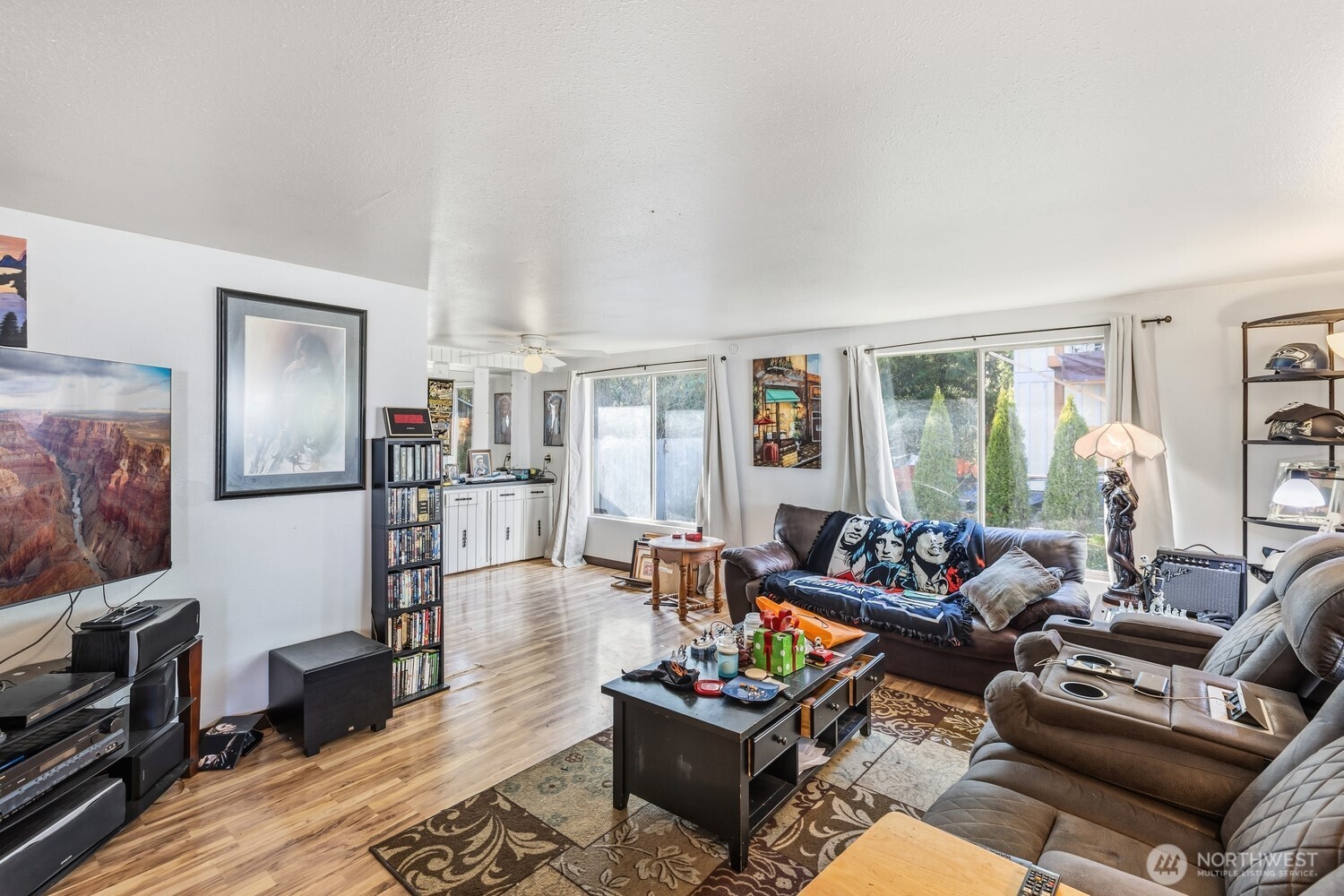 7275 NE Geneva Street