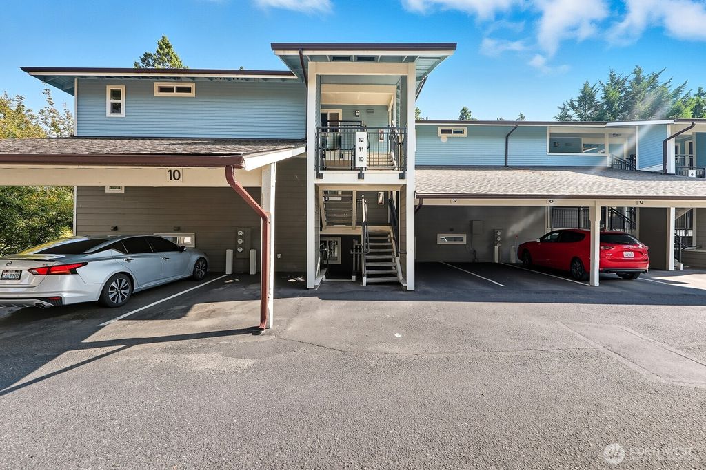Photo of 7573 Old Redmond Road #12, Redmond, WA 98052 (MLS # 2431648)