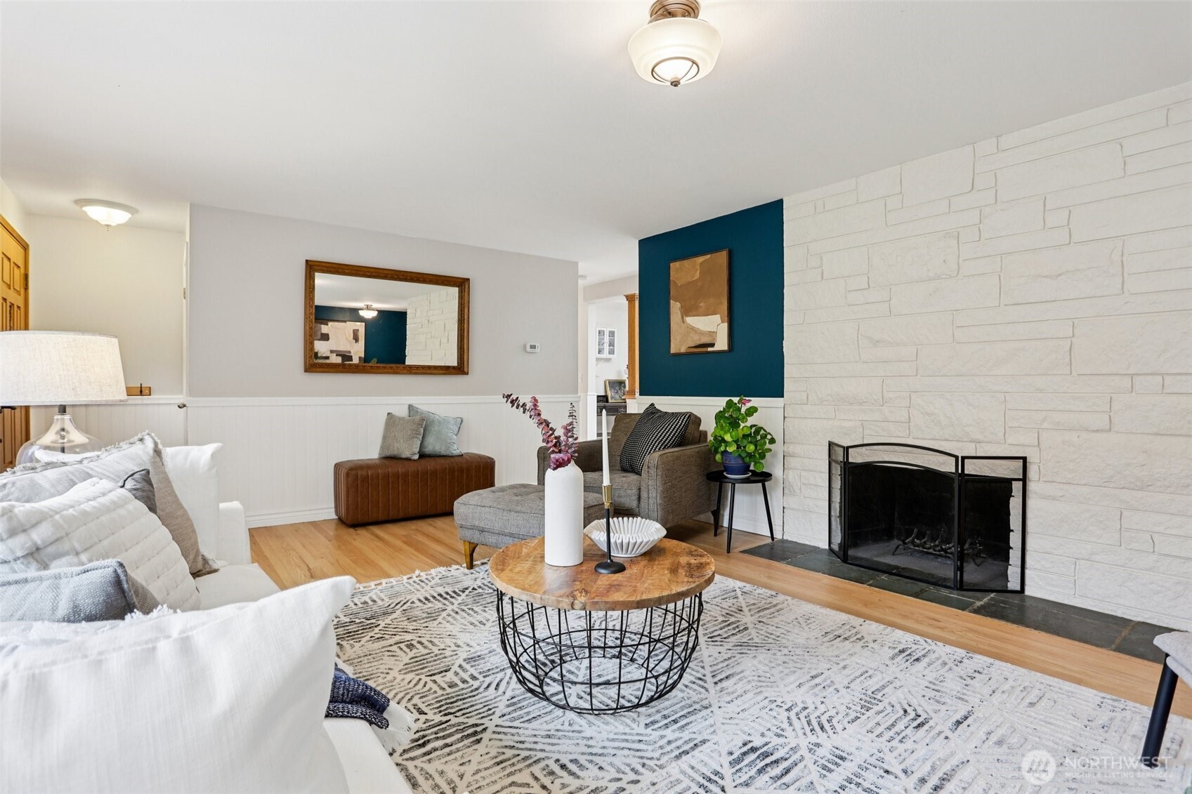 7621 NE 205th Street