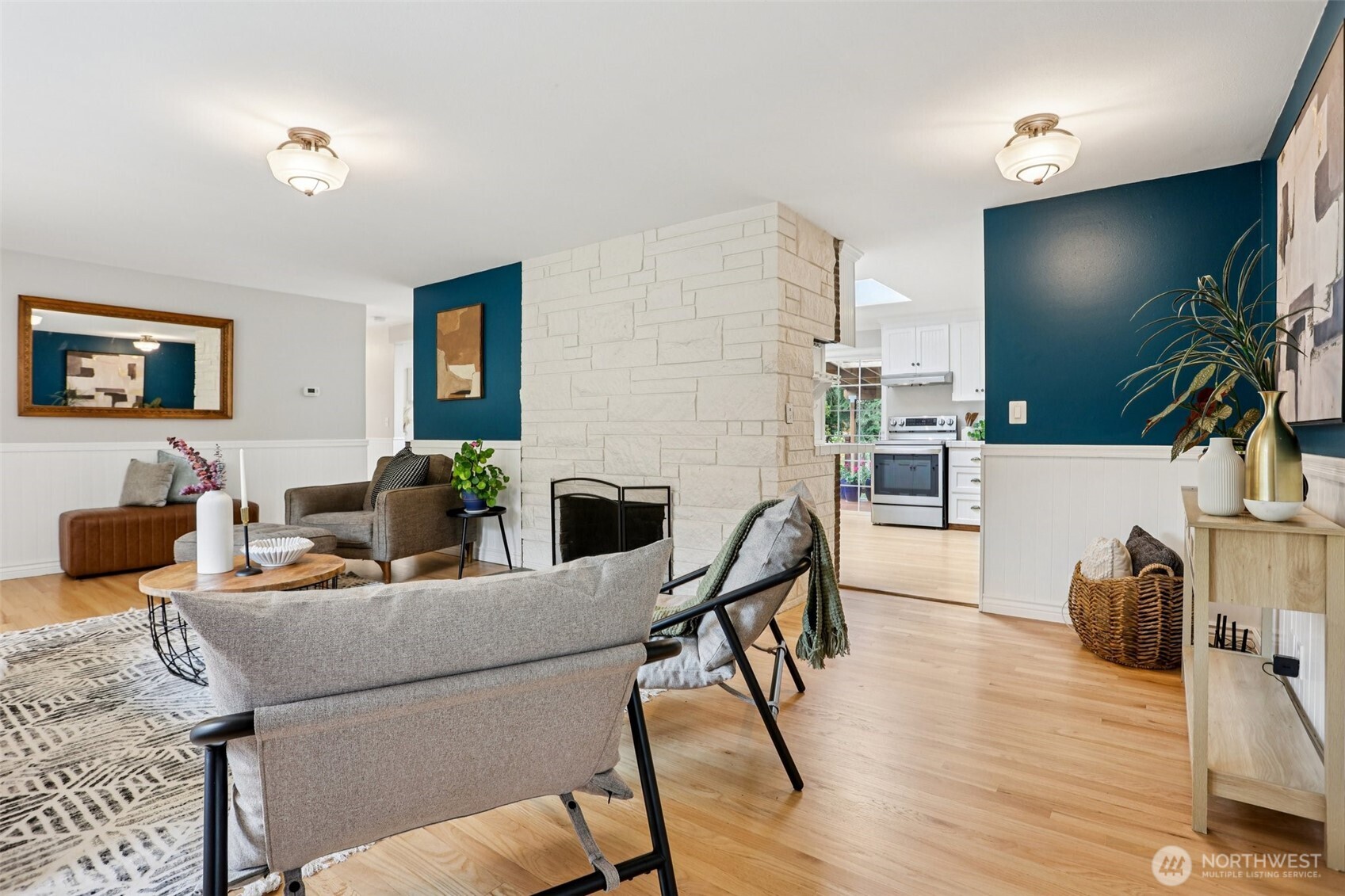 7621 NE 205th Street