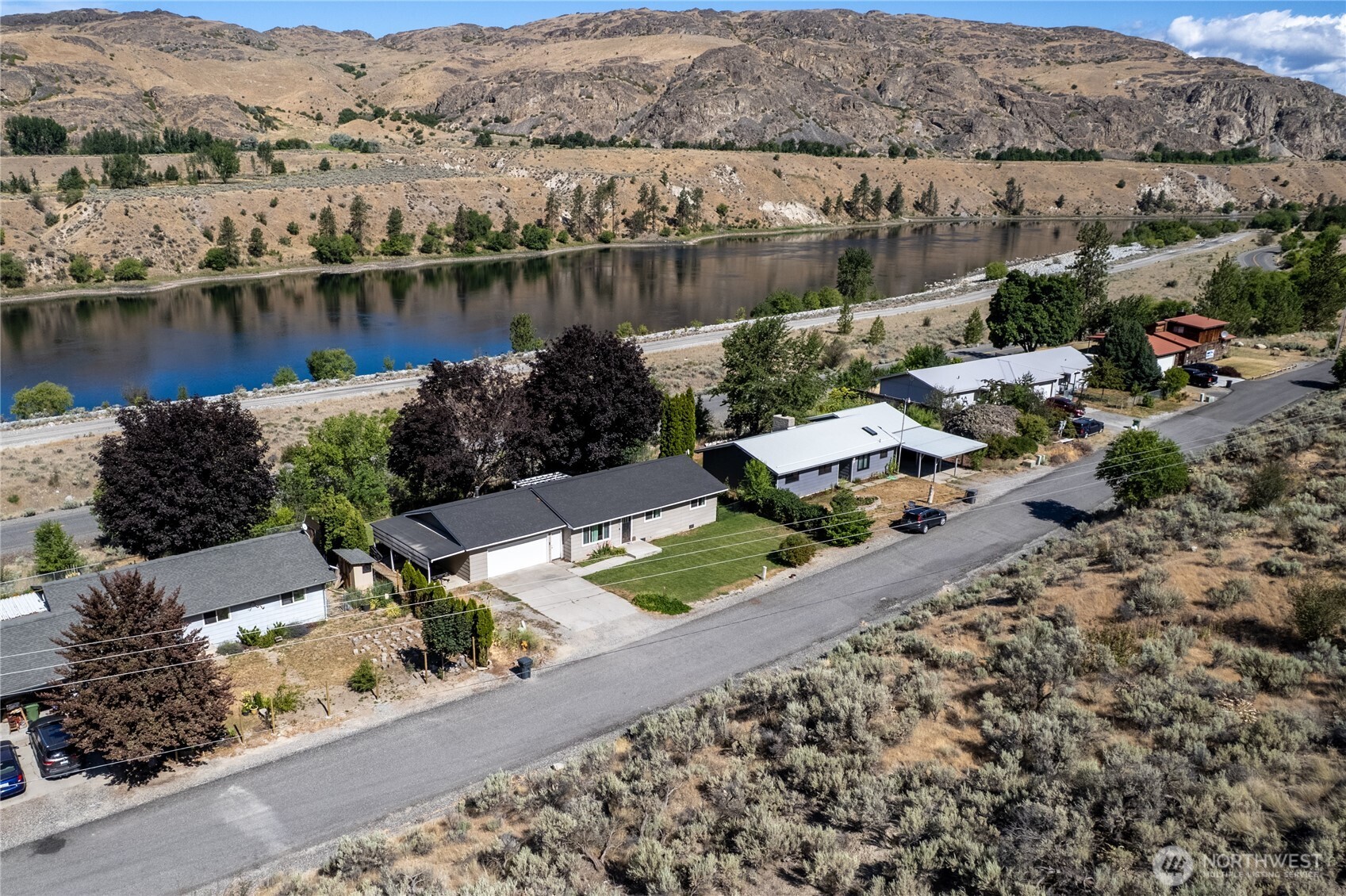61 Riverview Drive