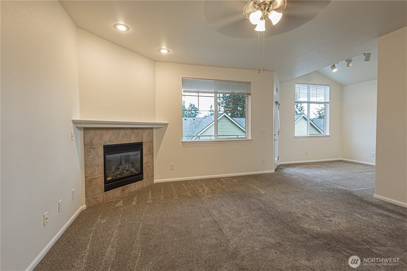 13000 Admiralty Way C302