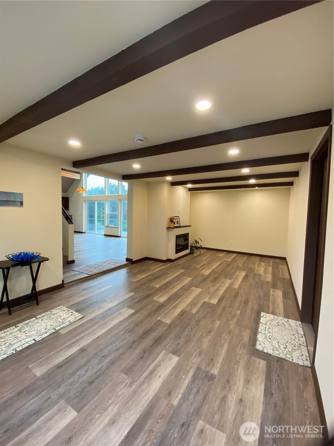 313 Sand Dune Avenue NW