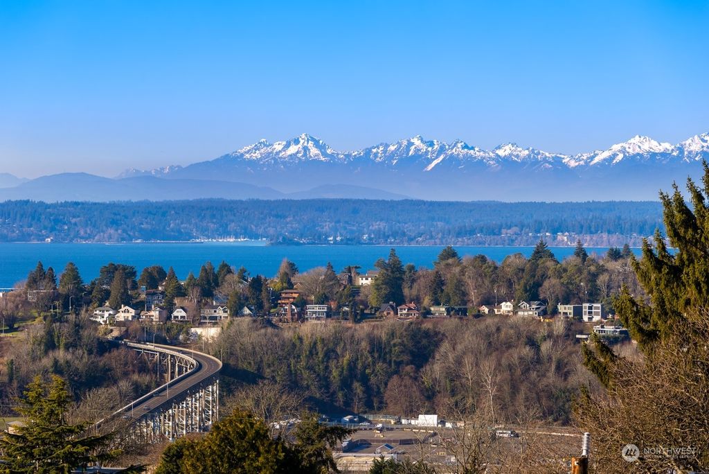 Photo of 1913 7th Avenue Ave W #A, Seattle, WA 98119 (MLS # 2329710)