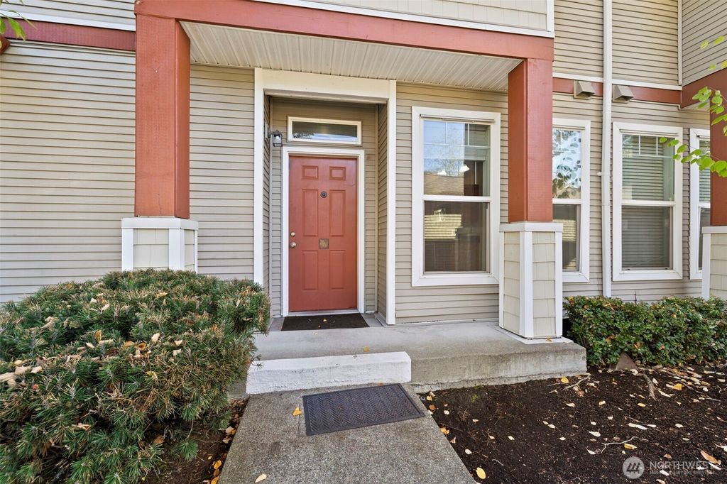 Photo of 14908 29th Avenue W #H102, Lynnwood, WA 98087 (MLS # 2446260)