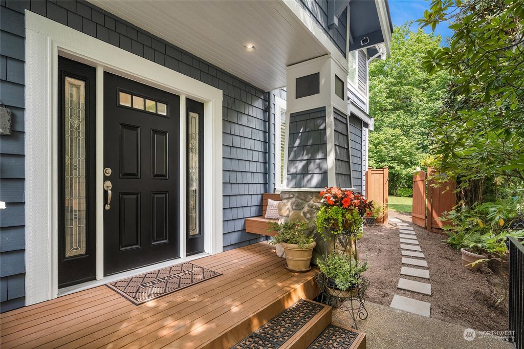 Photo of 7916 172nd Place NE, Redmond, WA 98052 (MLS # 2070543)