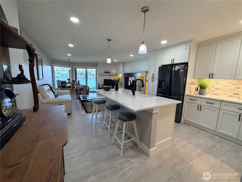 30 Admiralty Lane 316