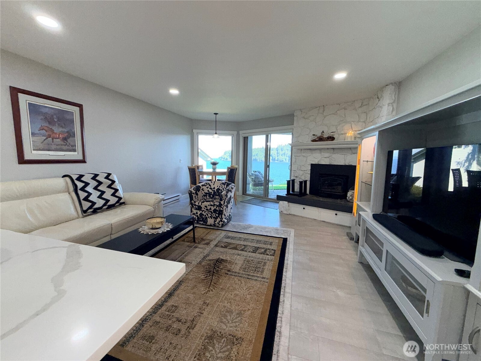 30 Admiralty Lane 316