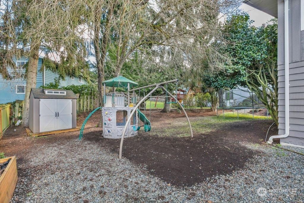 Photo of 17927 75th Place W, Edmonds, WA 98026 (MLS # 2202941)