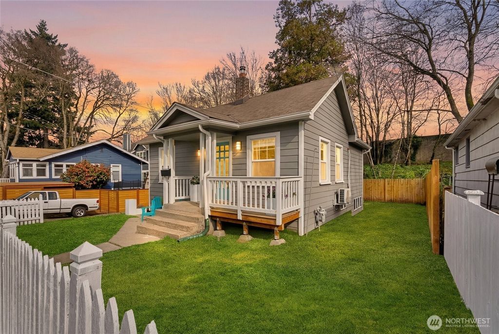 Photo of 6058 6th Avenue NE, Seattle, WA 98115 (MLS # 2491081)