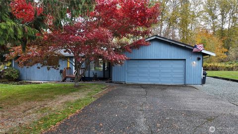 Photo of 4208 Seneca Drive, Mount Vernon, WA 98273 (MLS # 2448552) Photo of 4208 Seneca Drive, Mount Vernon, WA 98273 (MLS # 2448552)