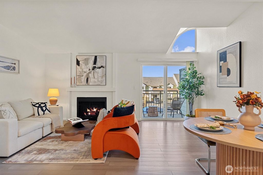 Photo of 3816 131st Lane SE #K2, Bellevue, WA 98006 (MLS # 2479545)