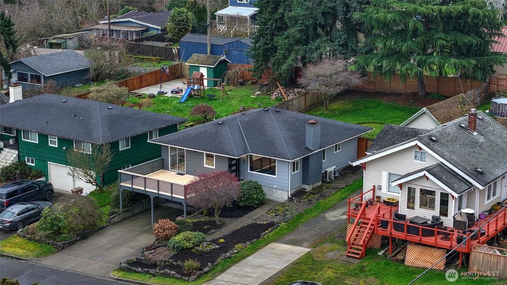 Photo of 1206 E 29th st St, Tacoma, WA 98404 (MLS # 2478581)