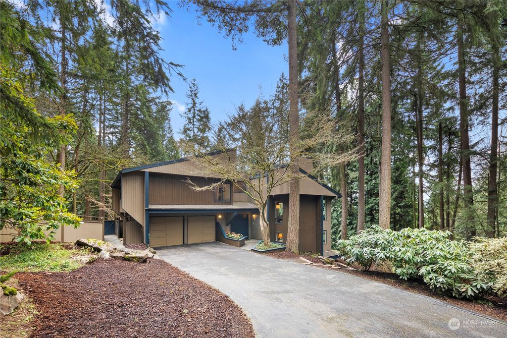 Photo of 14939 NE 147th Place, Woodinville, WA 98072 (MLS # 2200665)
