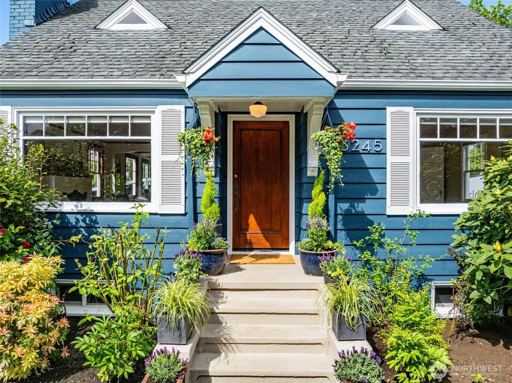 Photo of 3245 45th Avenue SW, Seattle, WA 98116 (MLS # 2520382)