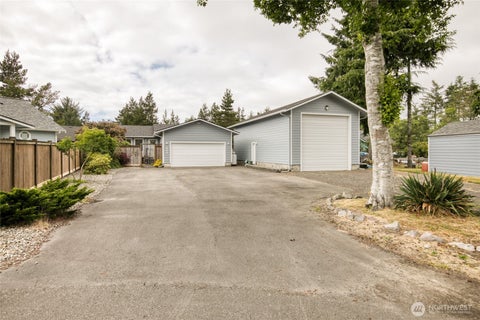 Photo of 602 Huckleberry Court SE, Ocean Shores, WA 98569 (MLS # 2549538)