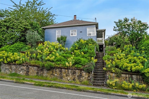 Photo of 1012 20th Avenue AVE S, Seattle, WA 98144 (MLS # 2529034)