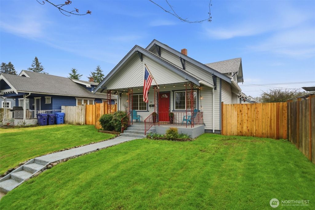 Photo of 4124 S Park Avenue, Tacoma, WA 98418 (MLS # 2494612)