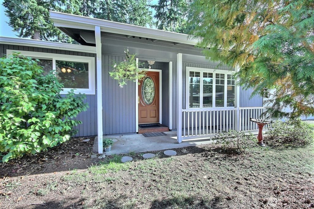 Photo of 17211 SE 265th Street, Covington, WA 98042 (MLS # 2440223)