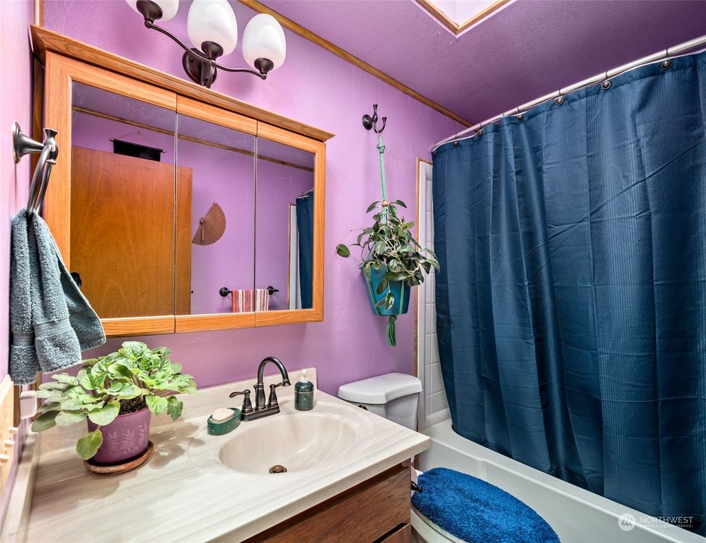 listing image 9360370929320354054