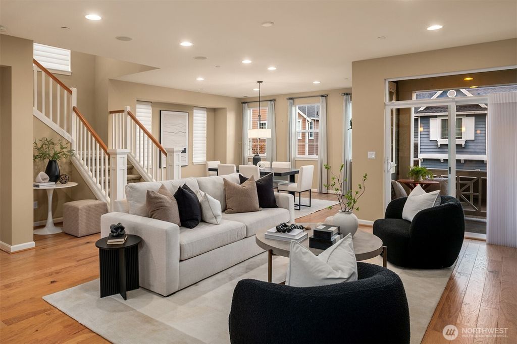 Photo of 11318 177th Place NE, Redmond, WA 98052 (MLS # 2455172)