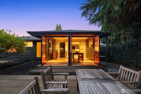 Photo of 1207 26th Avenue E, Seattle, WA 98112 (MLS # 2431297)