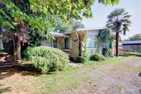 Photo of 19806 Apostolic Way, Burlington, WA 98233 (MLS # 2582621)