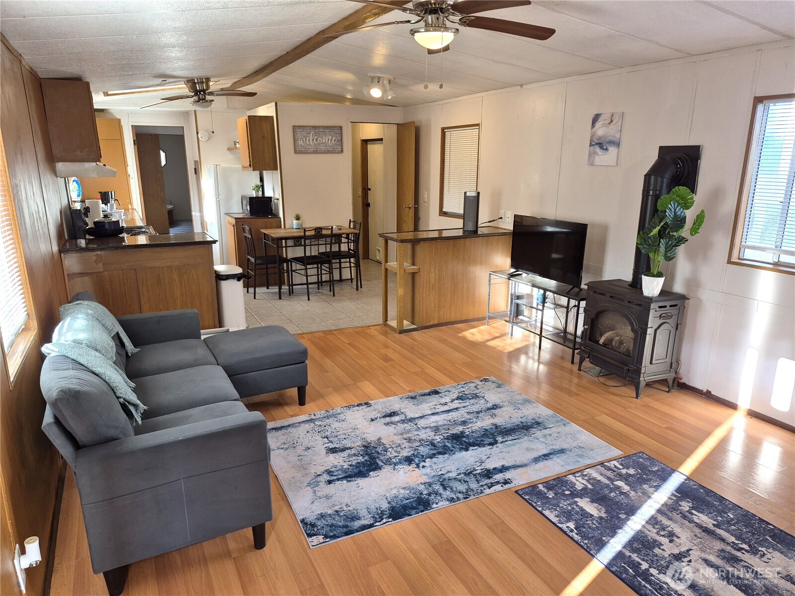 116 Galleon Loop NE