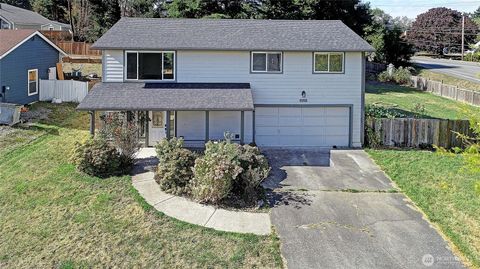 Photo of 2029 Baymont Drive, Oak Harbor, WA 98277 (MLS # 2441812)