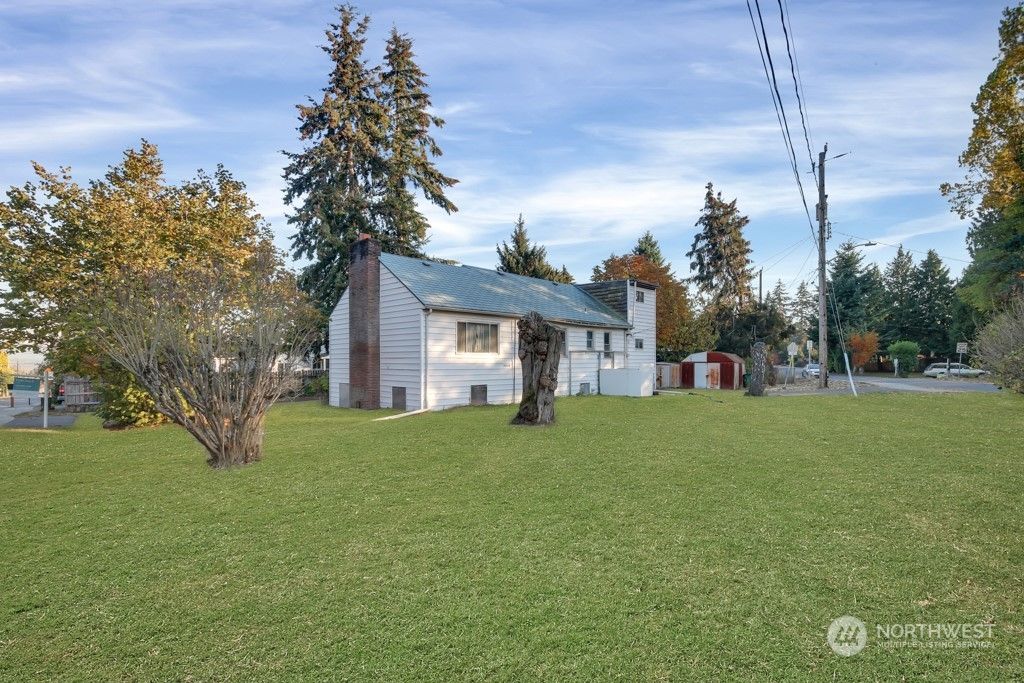 Photo of 14004 33rd Avenue S, Tukwila, WA 98168 (MLS # 2024489)