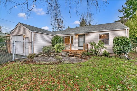 Photo of 4812 S 172nd Place, SeaTac, WA 98188 (MLS # 2457511)