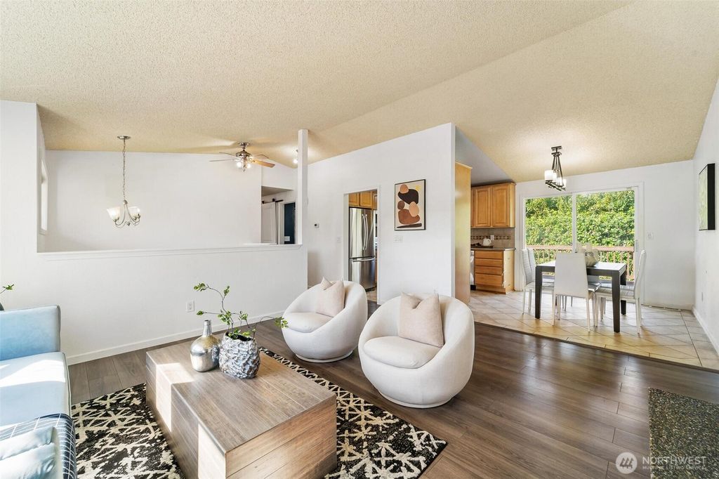 Photo of 33921 28th Place SW, Federal Way, WA 98023 (MLS # 2442646)