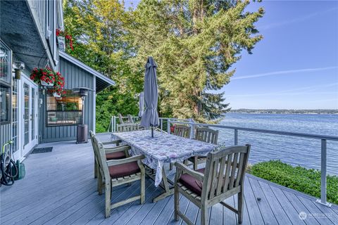 A home in Bremerton