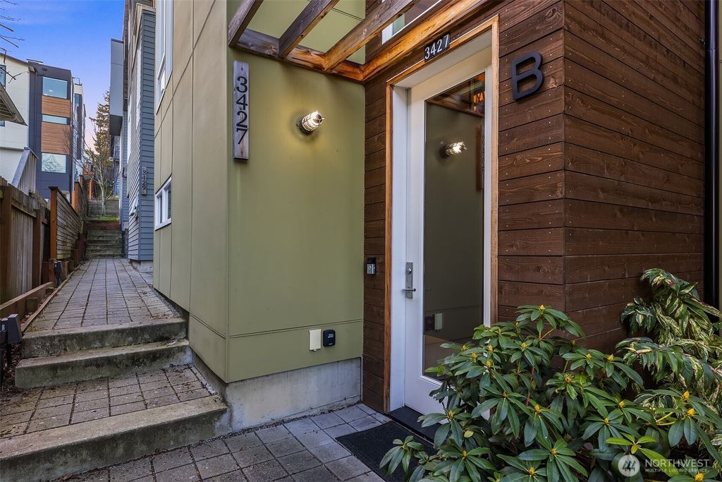 Photo of 3427 B 22nd Avenue W, Seattle, WA 98199 (MLS # 2335669)