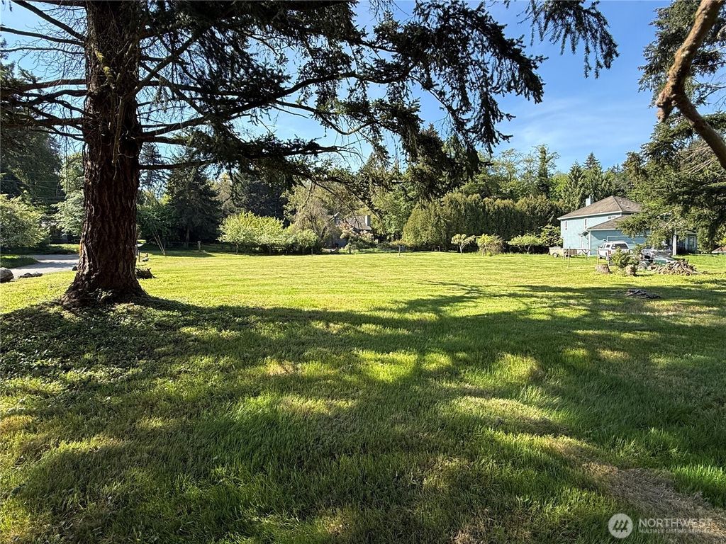 Photo of 99 xx SW 116th St, Vashon, WA 98070 (MLS # 2517422)