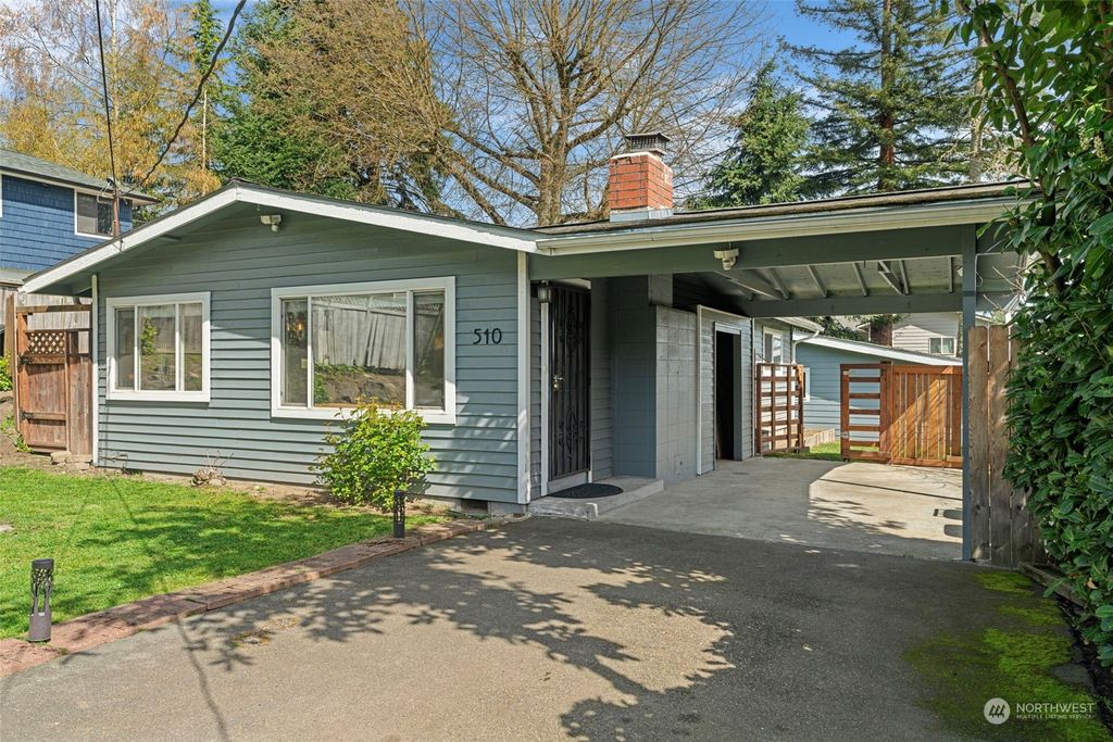 Photo of 510 S 111th Street, Seattle, WA 98168 (MLS # 2223346)
