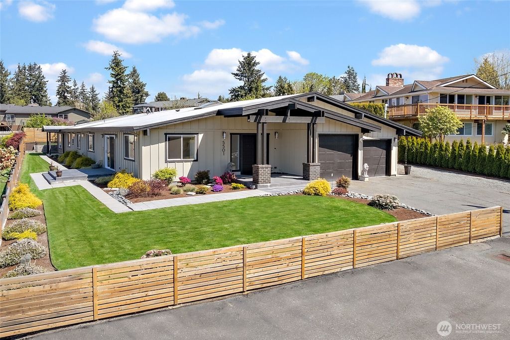 Photo of 5501 Sound Avenue, Everett, WA 98203 (MLS # 2363369)