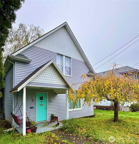 Photo of 714 Monroe Street, Hoquiam, WA 98550 (MLS # 2477887)
