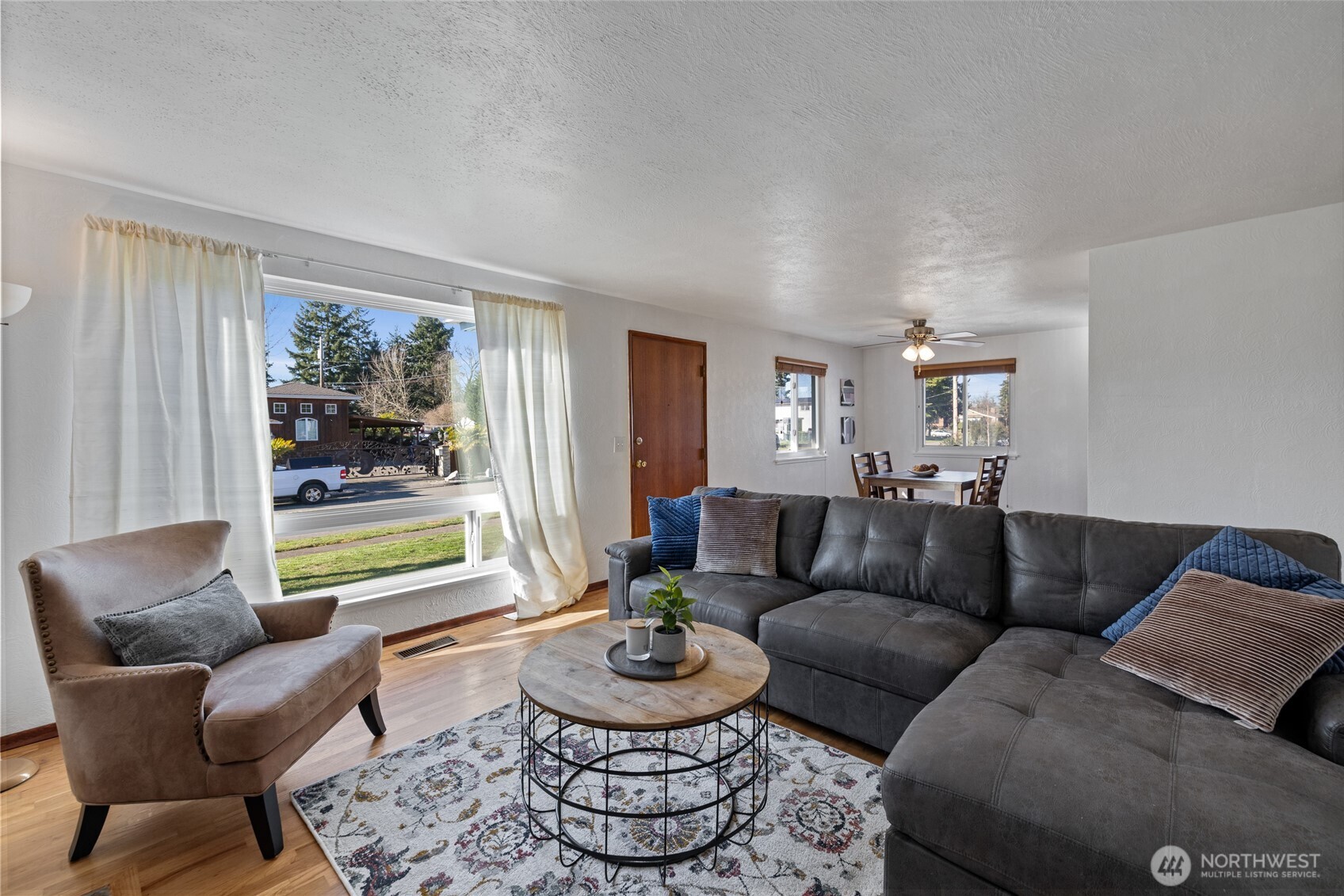 5001 S Cushman Avenue