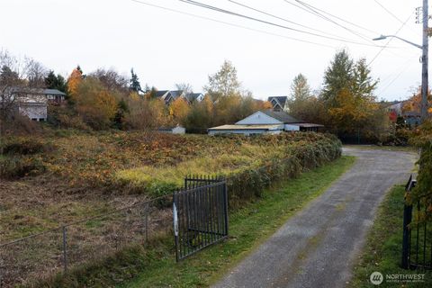 Photo of 30 XX S Dakota Street, Seattle, WA 98108 (MLS # 2453189)