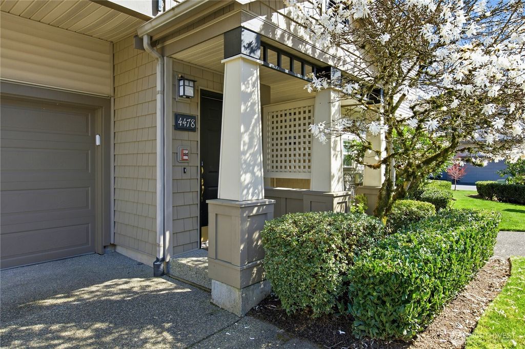 Photo of 4478 248th Lane SE, Sammamish, WA 98029 (MLS # 2478892)